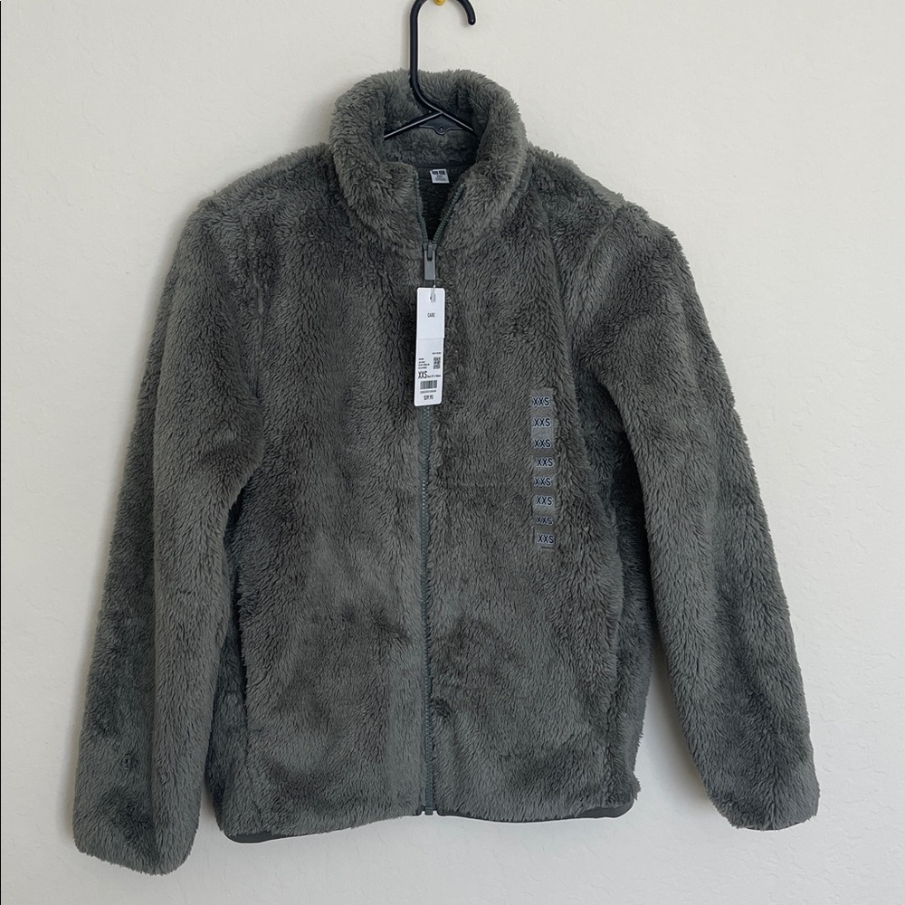 Olive Green Fluffy yarn fleece zip Uniqlo - Picture 2 of 5